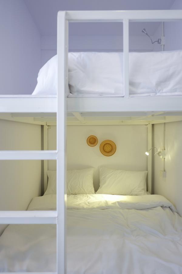 Baan Baan Hostel - Sha Plus Phuket Eksteriør bilde