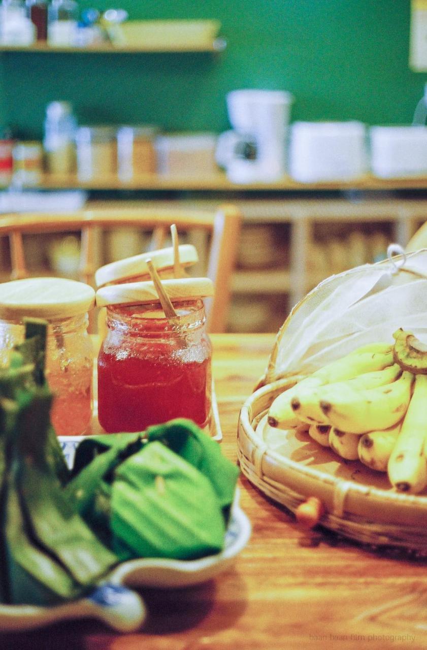 Baan Baan Hostel - Sha Plus Phuket Eksteriør bilde