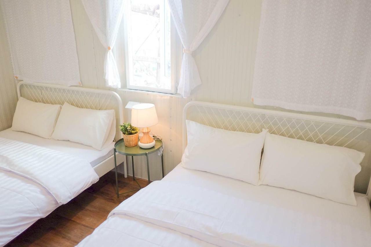 Baan Baan Hostel - Sha Plus Phuket Eksteriør bilde